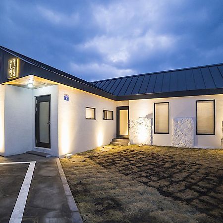 Wooyeon Handong Pension Jeju Dış mekan fotoğraf